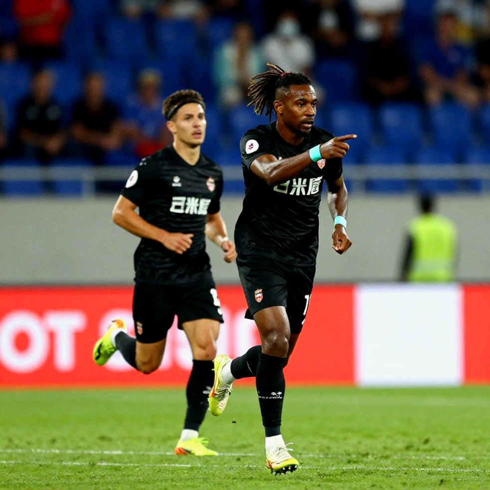 Dưới lớp cỏ V.League: Bóng đá trẻ Việt Nam và những giấc mơ chờ